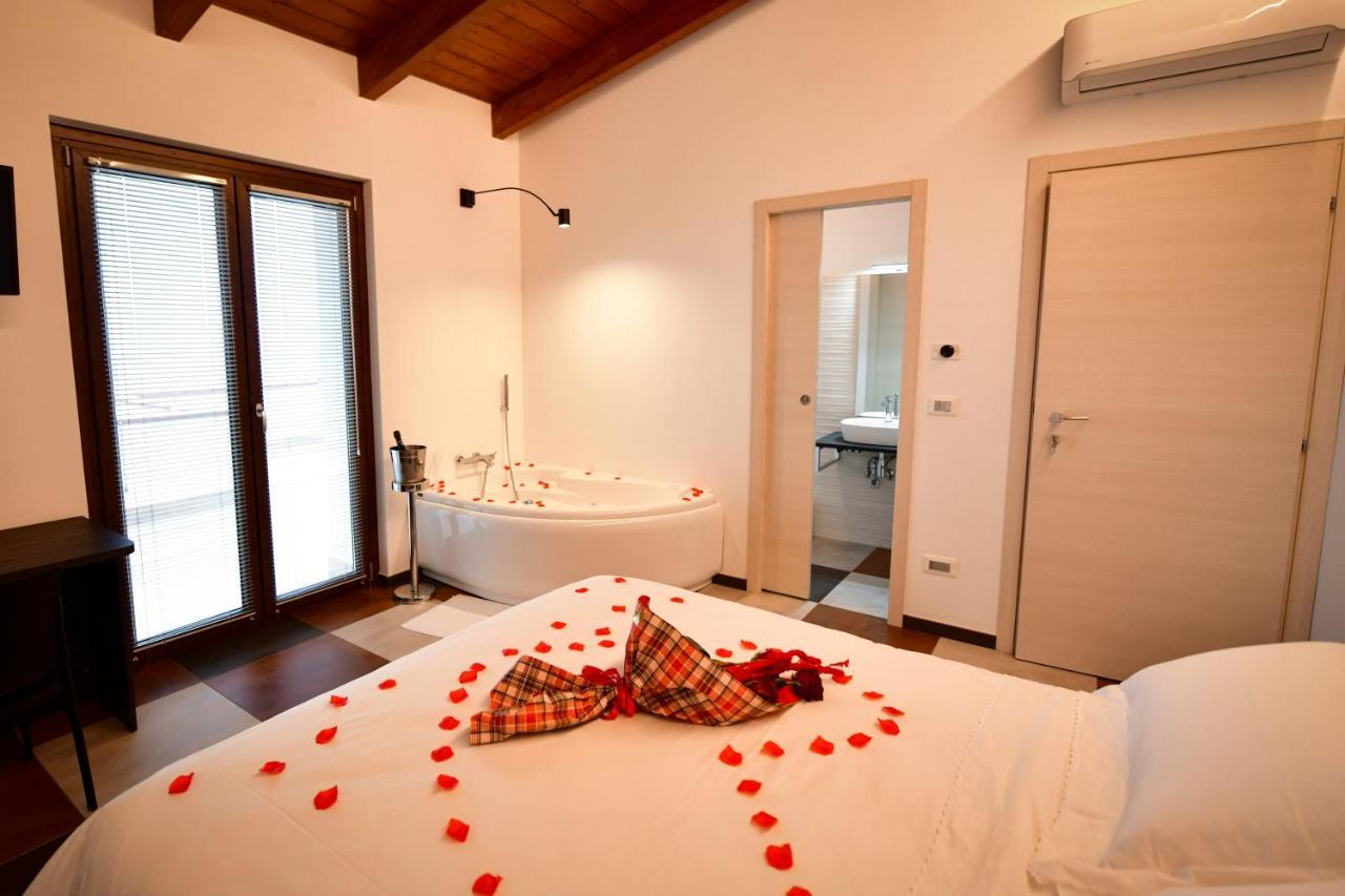 Bed and Breakfast Il Cambusiere Nature Relais Ortona Exterior foto